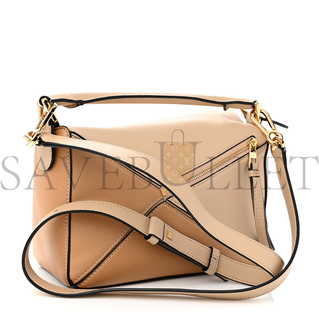 LOEWE CALFSKIN SMALL PUZZLE BAG DUSTY BEIGE SOFT WHITE (24*16.5*10.5cm)