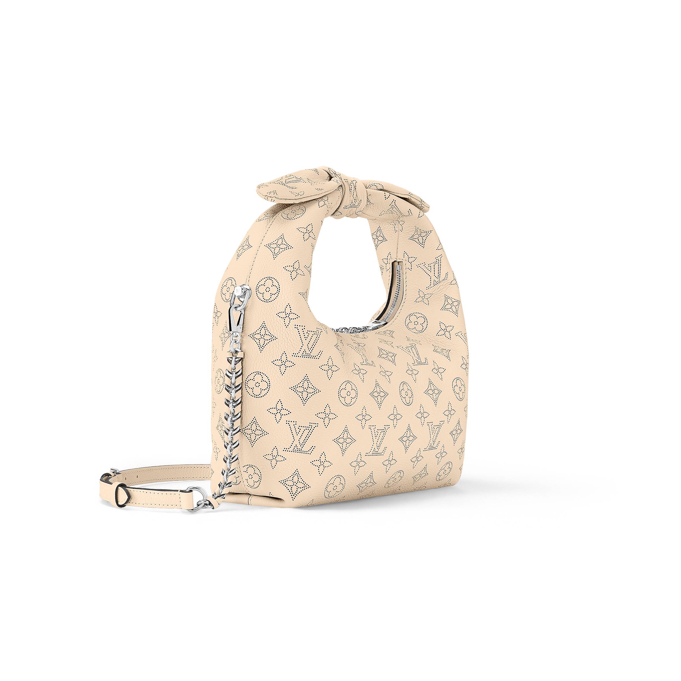 LOUIS VUITTON WHY KNOT PM M20700 (28*34*12cm)